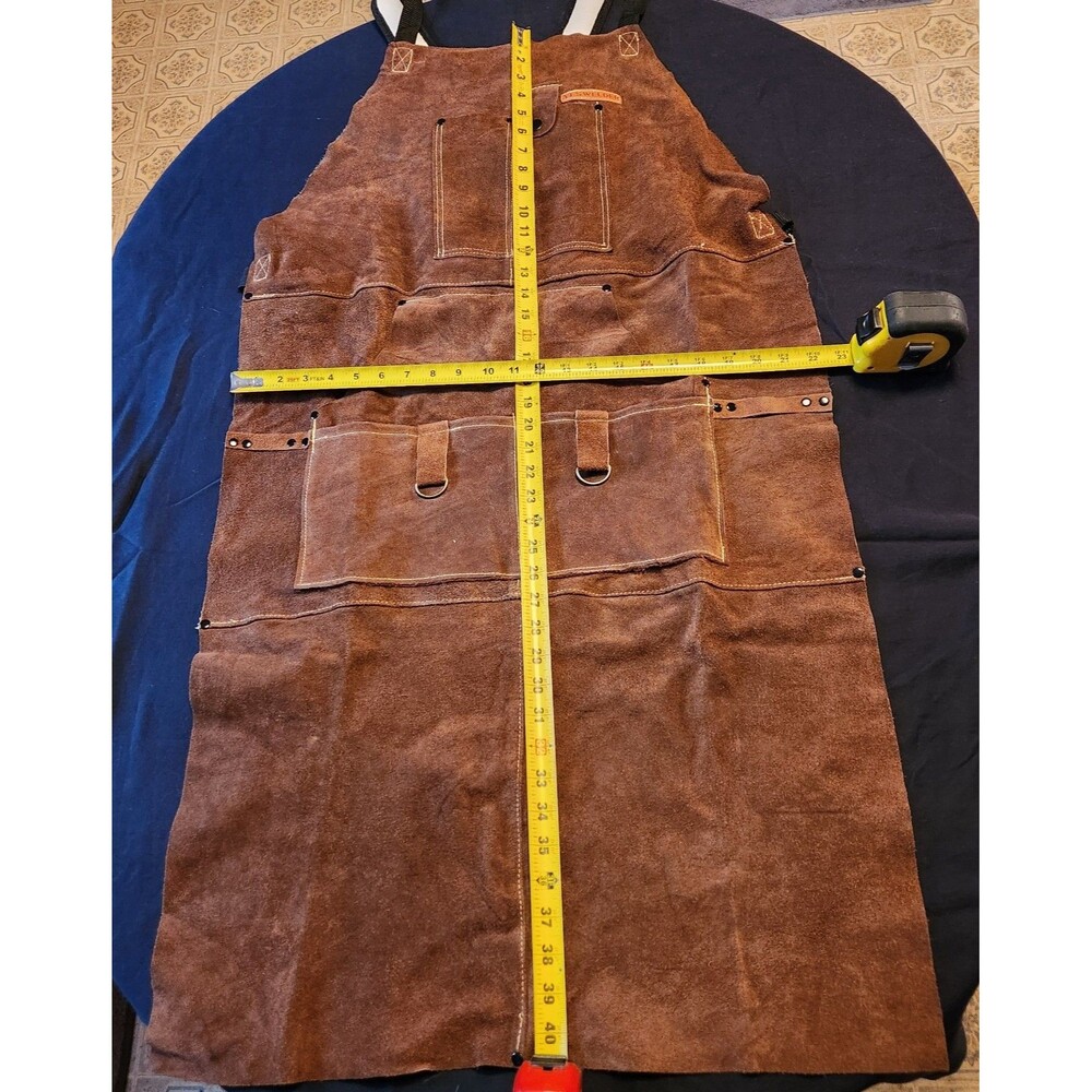 Leather Welding Apron with durable6 Pockets and 2 Hanging Rings Pre-owned Unused - Picture 1 of 11